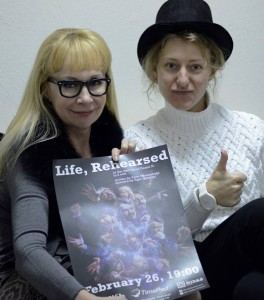 Олеся Кострицина и Татьяна Савосина. Источник фото: https://www.facebook.com/the.midas.theatre/photos_stream 